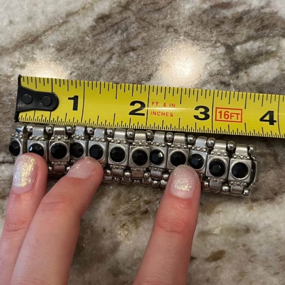 Stretch Silver & black bracelet. Intricate. Unique. - Picture 4 of 4